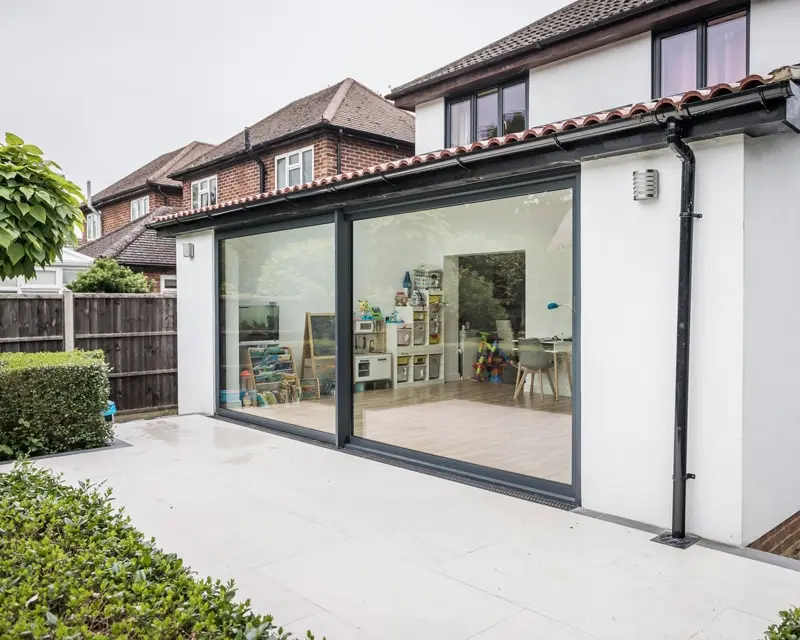 Which is Best? uPVC vs Aluminium Windows 9 Aluminium Sliding 1