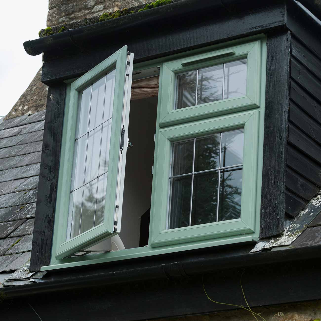 Which is Best? uPVC vs Aluminium Windows 4 Windows And Doors