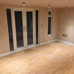 Wit openslaande deuren met zijpanelen – Stel zelf samen 9 283